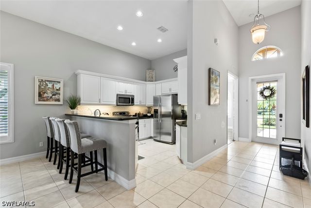 6051 Shallows WAY, Naples, FL 34109