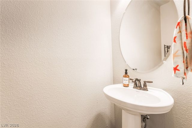 10130 Cache River Court, Las Vegas, NV 89141