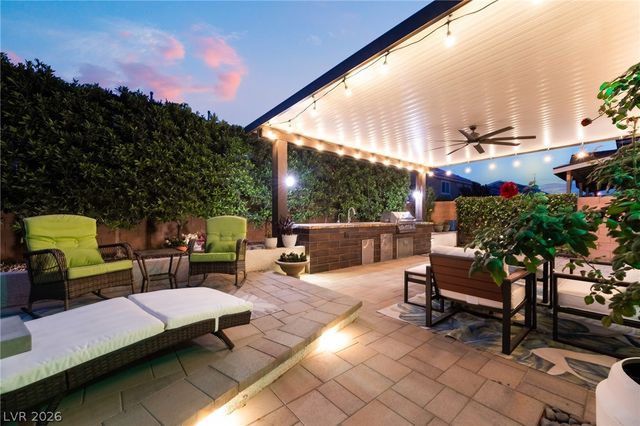 10130 Cache River Court, Las Vegas, NV 89141