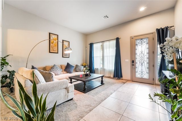 10130 Cache River Court, Las Vegas, NV 89141