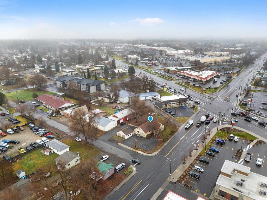 107 E Holland Ave, Spokane, WA 99218 photo 2