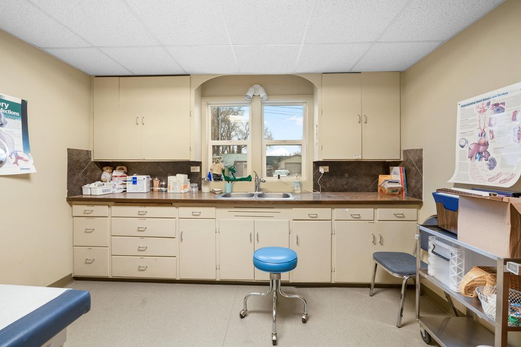 107 E Holland Ave, Spokane, WA 99218 photo 20