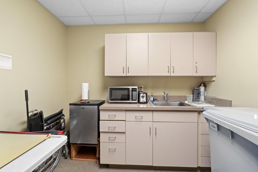 107 E Holland Ave, Spokane, WA 99218 photo 26