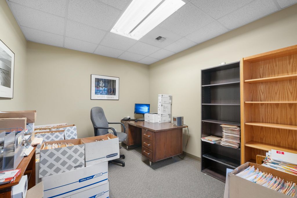 107 E Holland Ave, Spokane, WA 99218 photo 27