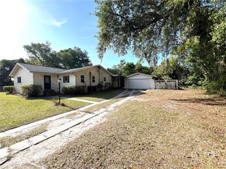 403 E CAROLINA AVENUE, Plant City, FL 33563