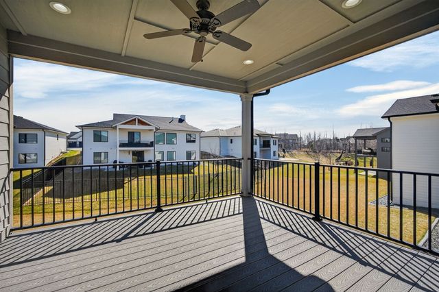 5015 149th Court, Urbandale, IA 50323