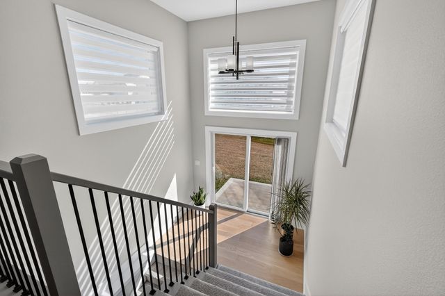 5015 149th Court, Urbandale, IA 50323