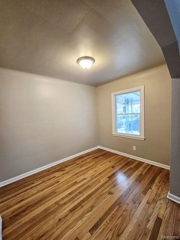 423 Campbell Street, River Rouge, MI 48218