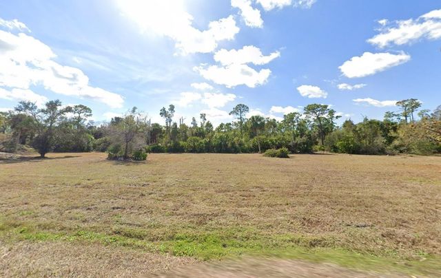 24581 YACHT CLUB BOULEVARD, Punta Gorda, FL 33955