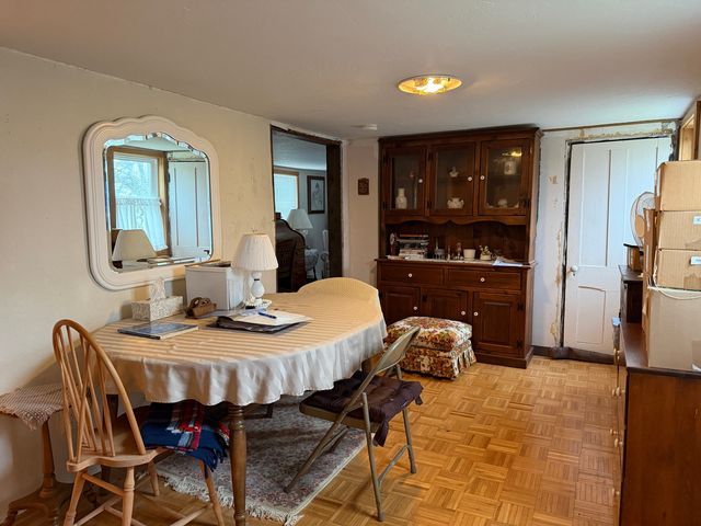 2403 Deets Road, Sterling, IL 61081