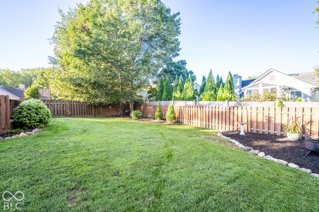 11378 Cherry Blossom West Drive, Fishers, IN 46038
