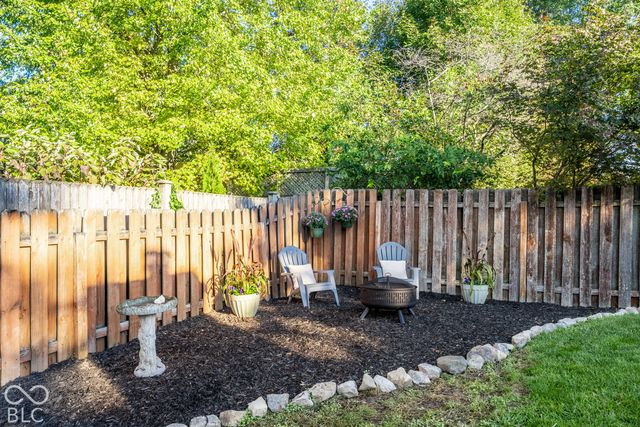 11378 Cherry Blossom West Drive, Fishers, IN 46038
