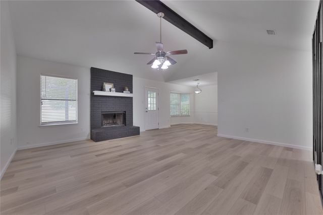 2944 Whispering Creek Lane, Burleson, TX 76028