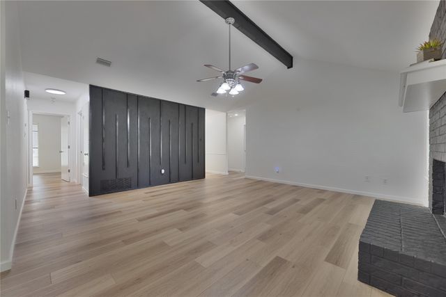 2944 Whispering Creek Lane, Burleson, TX 76028