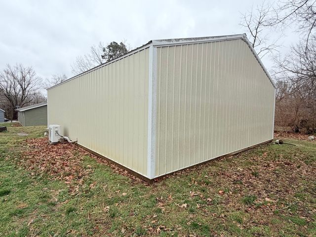 858 Benton Street, Eldorado, IL 62930