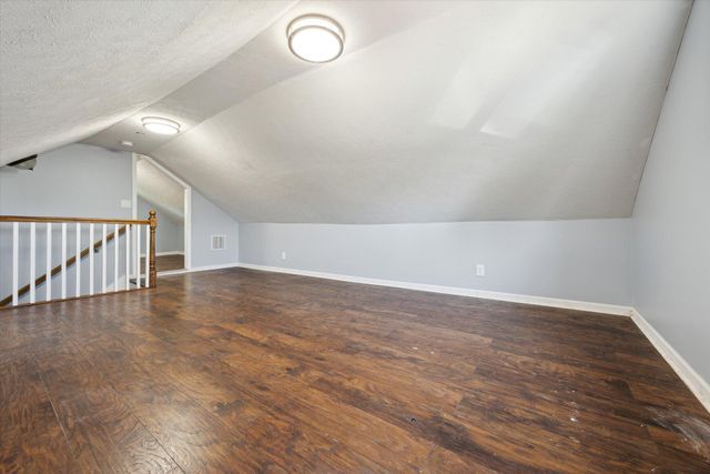 330 Richmond Avenue, Lexington, KY 40502