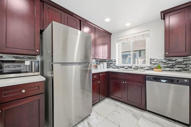 929 E El Camino Real 416E, Sunnyvale, CA 94087
