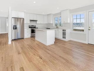 47 Lincoln Terrace, Yonkers, NY 10701