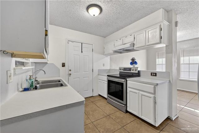 3120 Highland Park Avenue, Mission, TX 78574