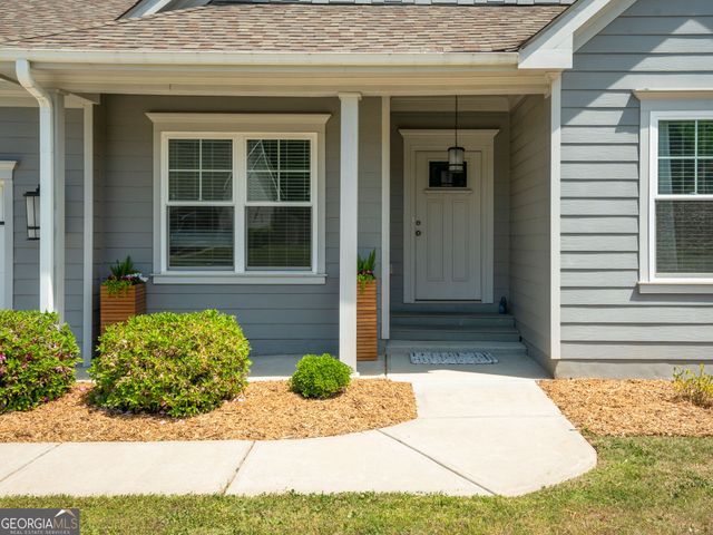 520 North Point Circle, Hartwell, GA 30643
