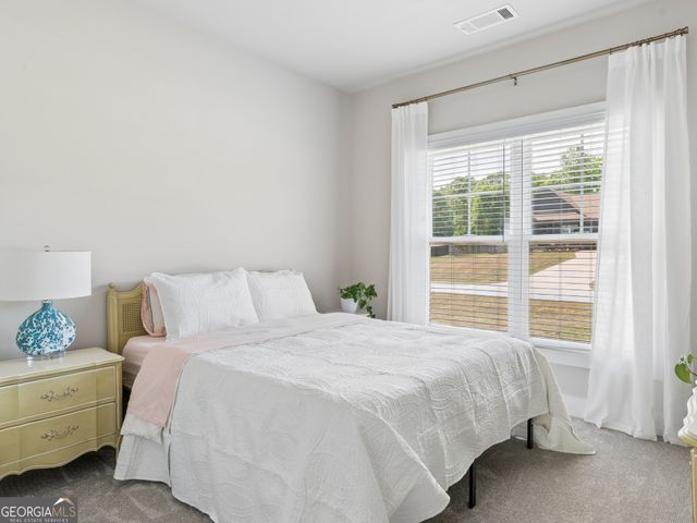520 North Point Circle, Hartwell, GA 30643