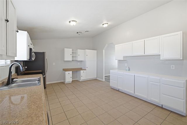 200 West Eton Street, Pahrump, NV 89048