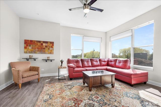 1101 Ritter Street 207, North Aurora, IL 60542