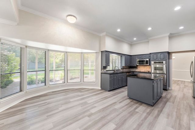 4351 Bullfinch Court, Fort Worth, TX 76133