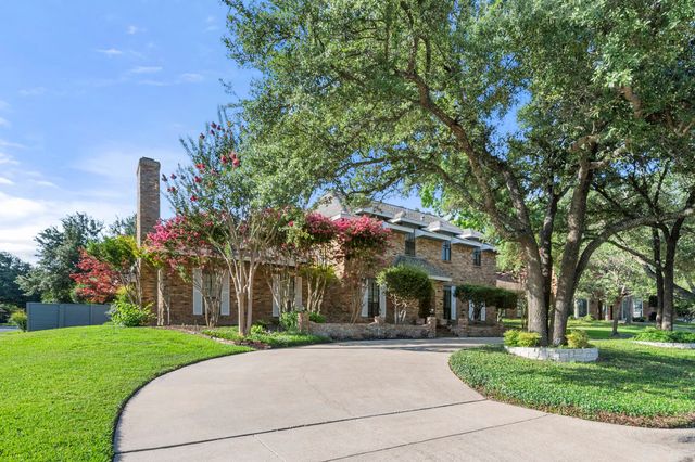 4351 Bullfinch Court, Fort Worth, TX 76133