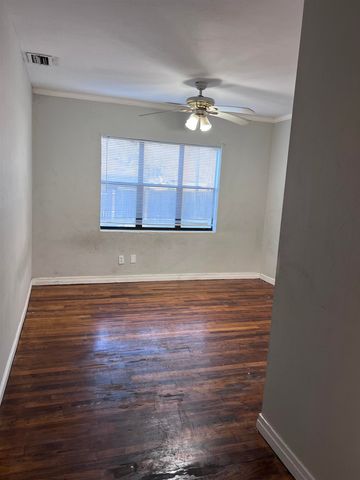 2001 Daisy Street, Tallahassee, FL 32310