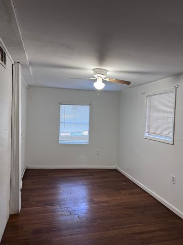 2001 Daisy Street, Tallahassee, FL 32310