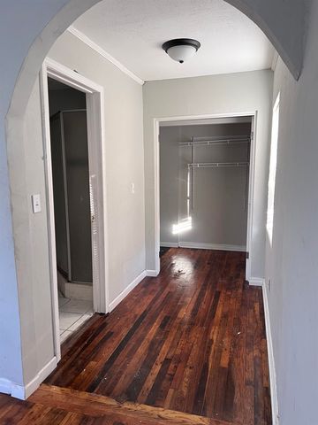 2001 Daisy Street, Tallahassee, FL 32310