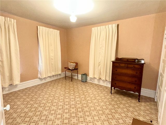 912 Penn Avenue, New Brighton, PA 15066