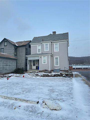 912 Penn Avenue, New Brighton, PA 15066