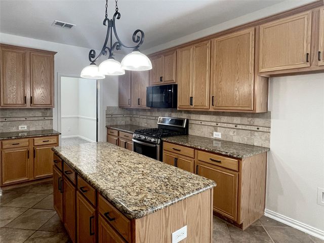 7850 Greenvalley Lane, Frisco, TX 75033