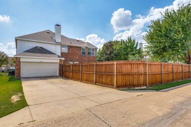 7850 Greenvalley Lane, Frisco, TX 75033