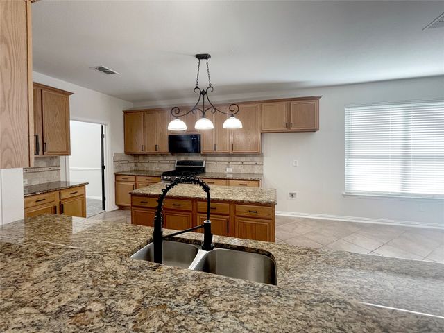 7850 Greenvalley Lane, Frisco, TX 75033