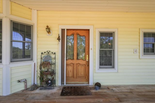 43972 Wells Rd, Coarsegold, CA 93614