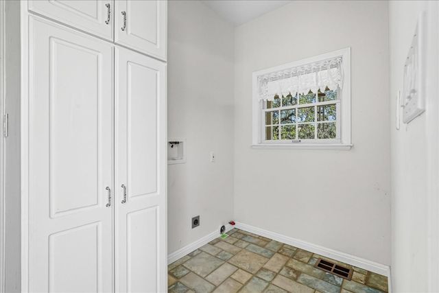 43972 Wells Rd, Coarsegold, CA 93614