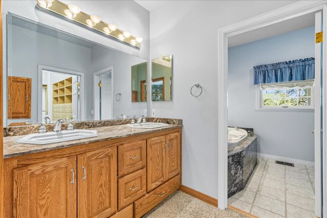 43972 Wells Rd, Coarsegold, CA 93614