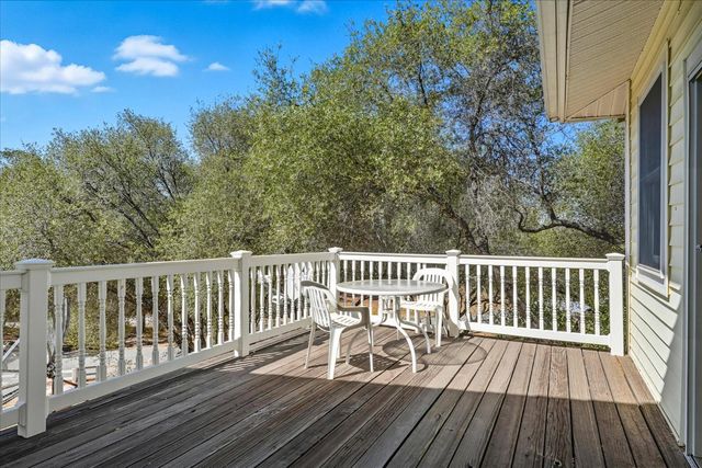 43972 Wells Rd, Coarsegold, CA 93614