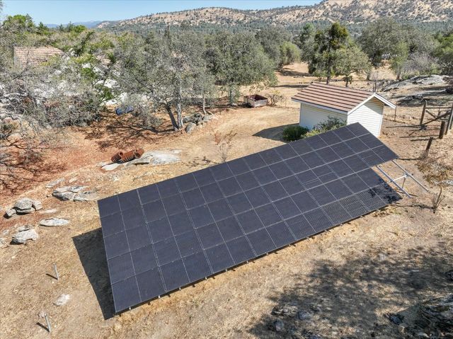 43972 Wells Rd, Coarsegold, CA 93614