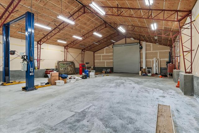 43972 Wells Rd, Coarsegold, CA 93614