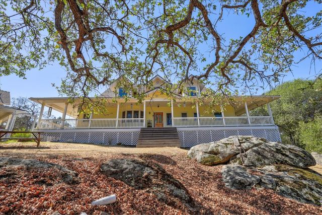 43972 Wells Rd, Coarsegold, CA 93614