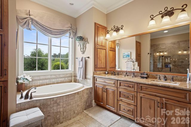 390 Shipman Parkway, Flat Rock, NC 28731