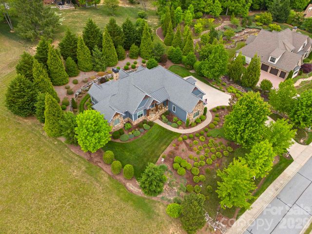 390 Shipman Parkway, Flat Rock, NC 28731