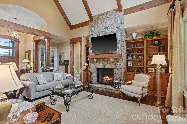 390 Shipman Parkway, Flat Rock, NC 28731