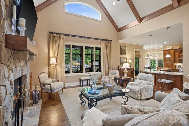 390 Shipman Parkway, Flat Rock, NC 28731