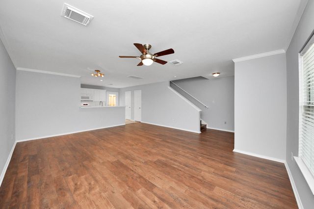 1714 Redwing Bluff Drive, Houston, TX 77009