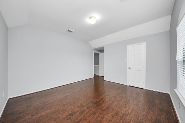 1714 Redwing Bluff Drive, Houston, TX 77009